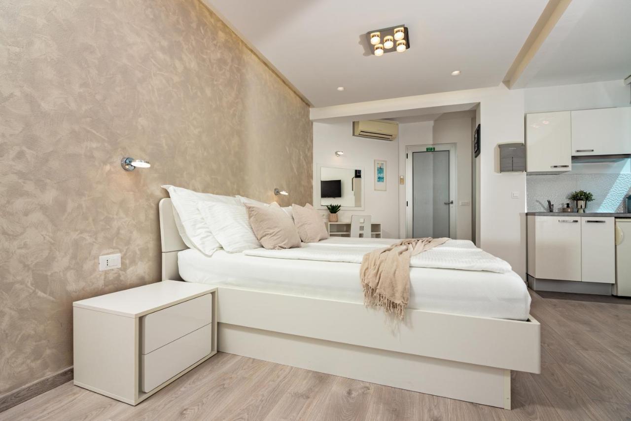 ספליט Apartments Lovret Flowers מראה חיצוני תמונה