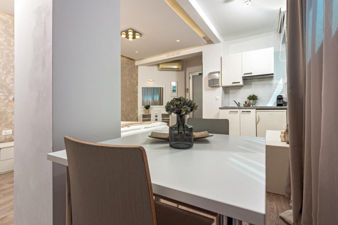 ספליט Apartments Lovret Flowers מראה חיצוני תמונה