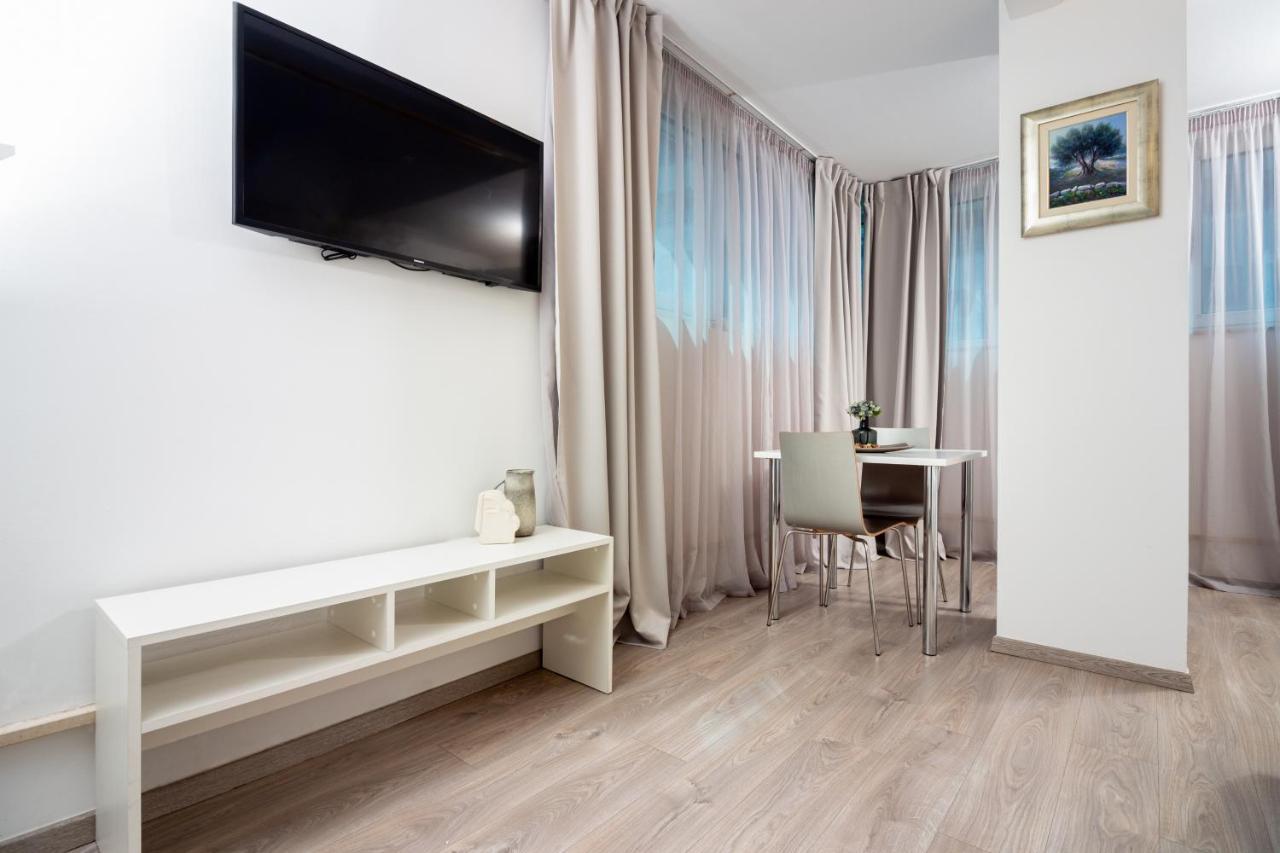 ספליט Apartments Lovret Flowers מראה חיצוני תמונה