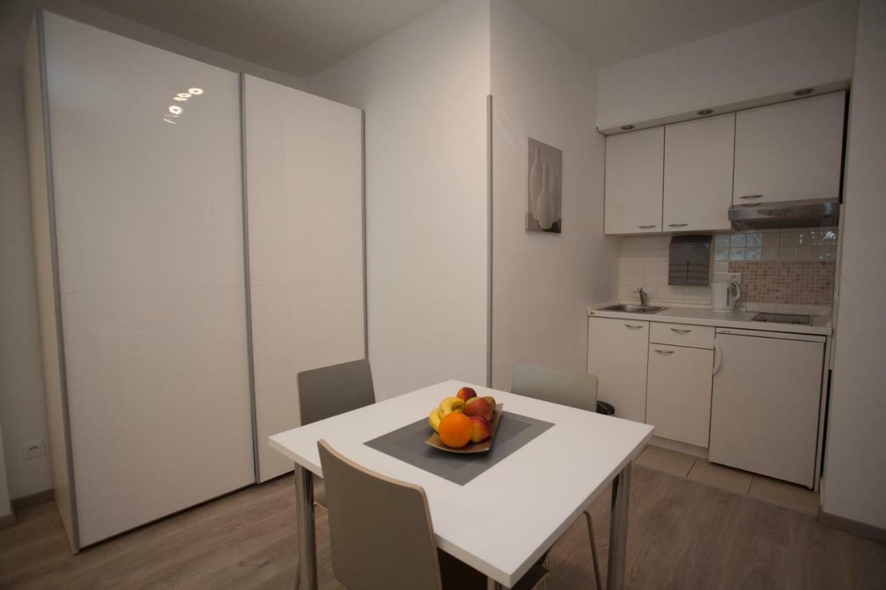 ספליט Apartments Lovret Flowers מראה חיצוני תמונה