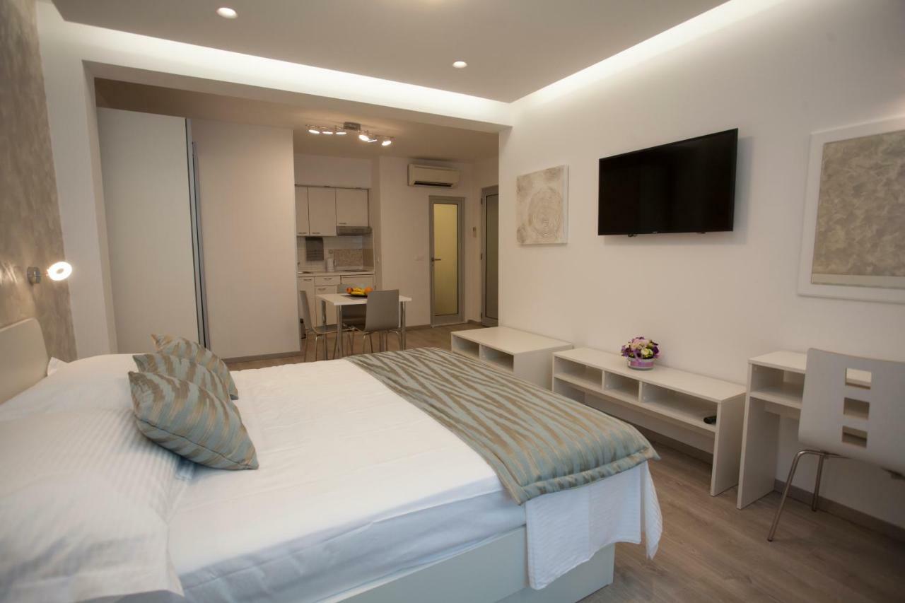 ספליט Apartments Lovret Flowers מראה חיצוני תמונה